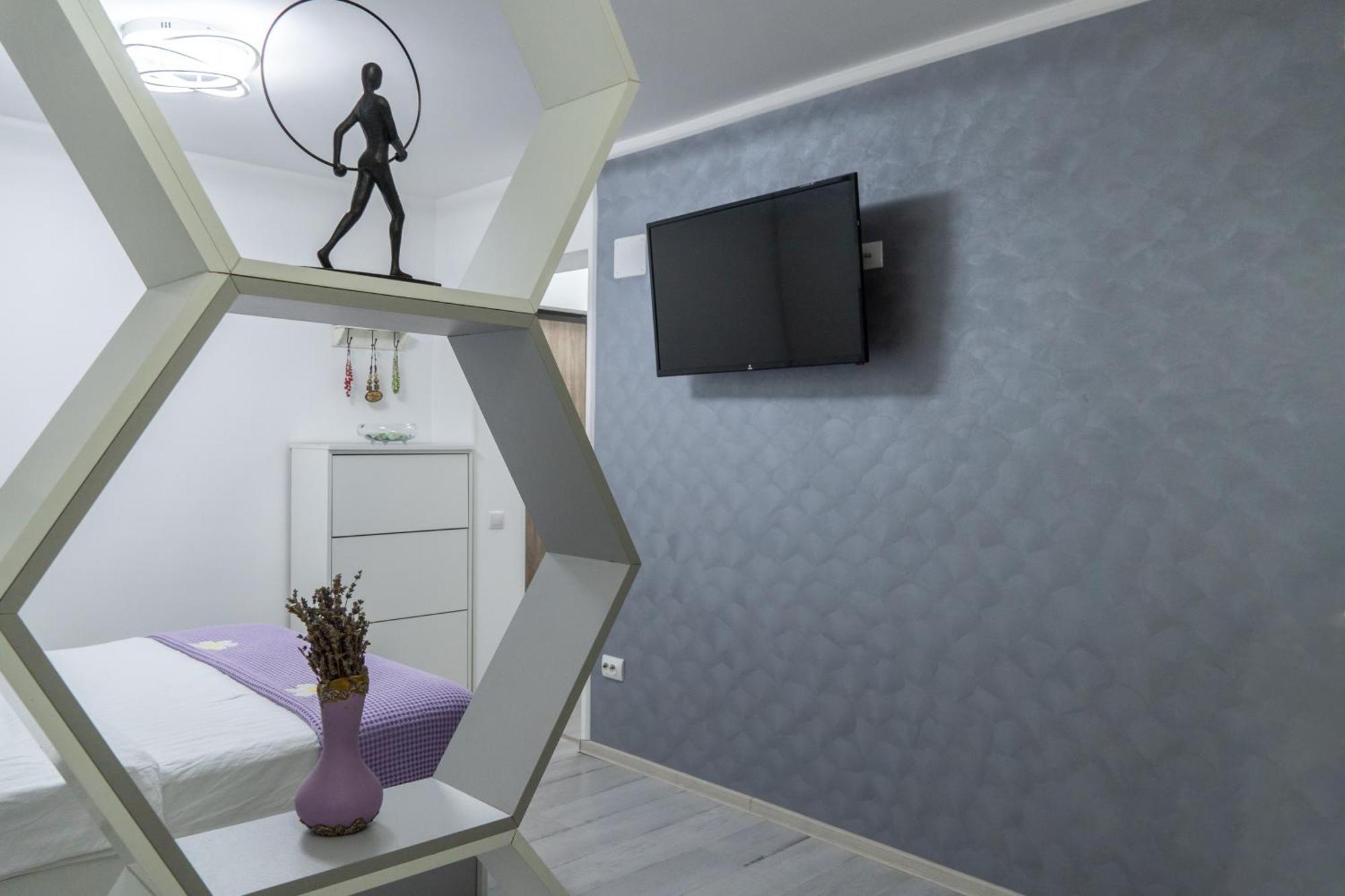 Lucas Apartment *