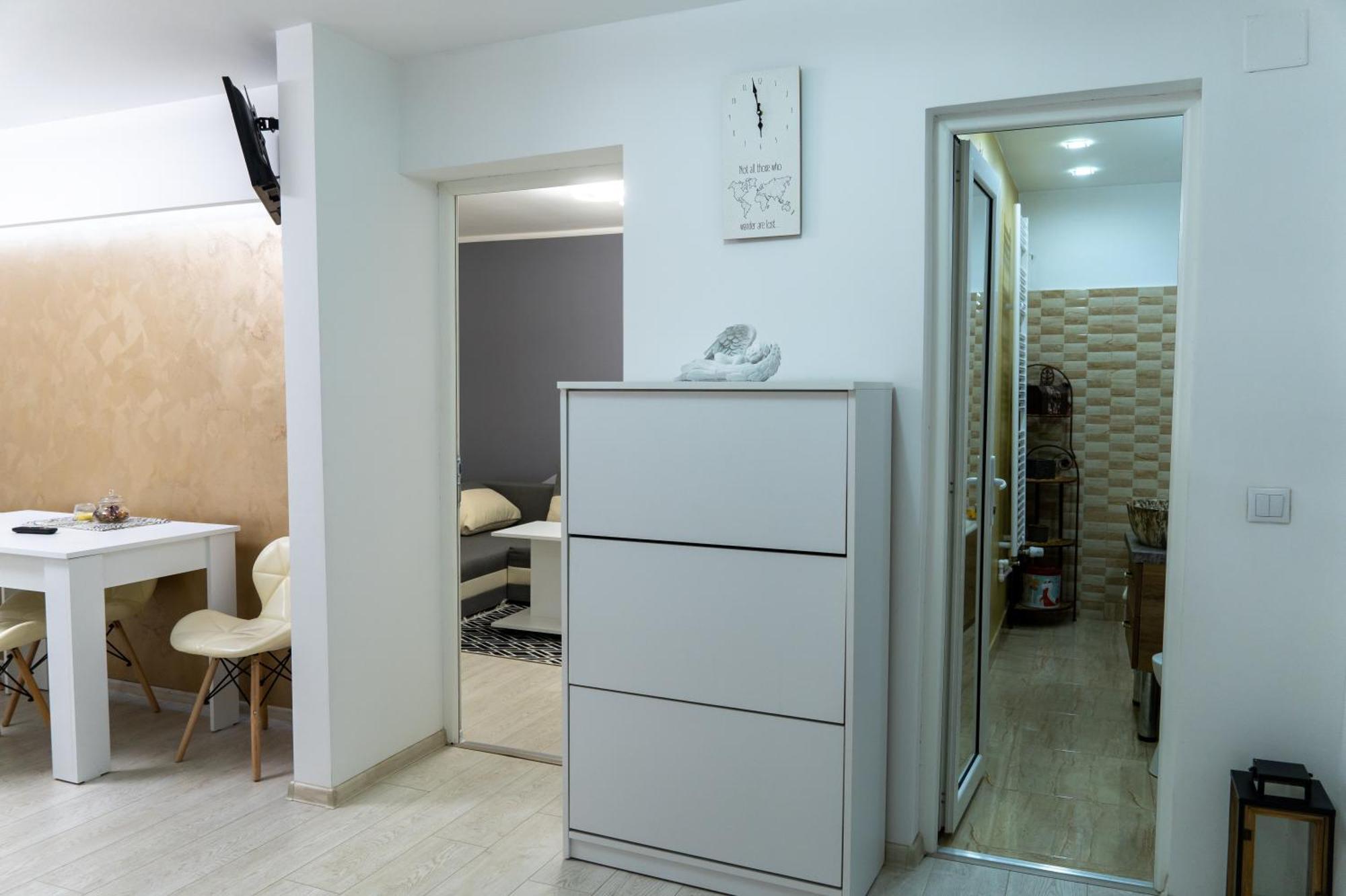 Lucas Apartment